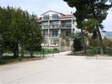 Perkovic Apartments Kastel Stafilic